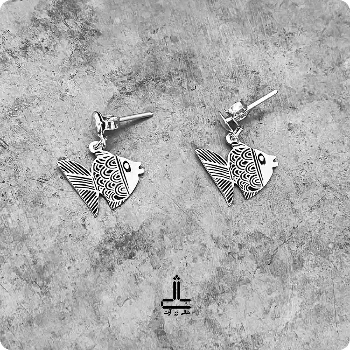 گوشواره ماهی سیاه کوچولو